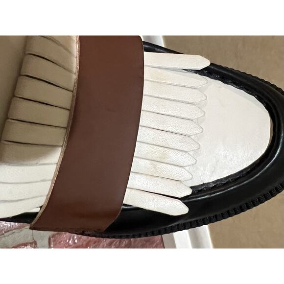 Marc Fisher Calixy Fringe Loafers Women's Size 8 ASO Celebs - Picture 9 of 12